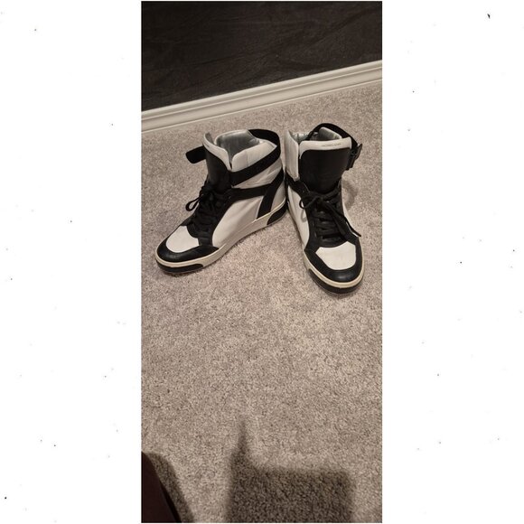 Michael Kors PIA High Top Sneakers - Picture 2 of 7